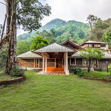 Deep Woods Resort Munnar Exterior photo