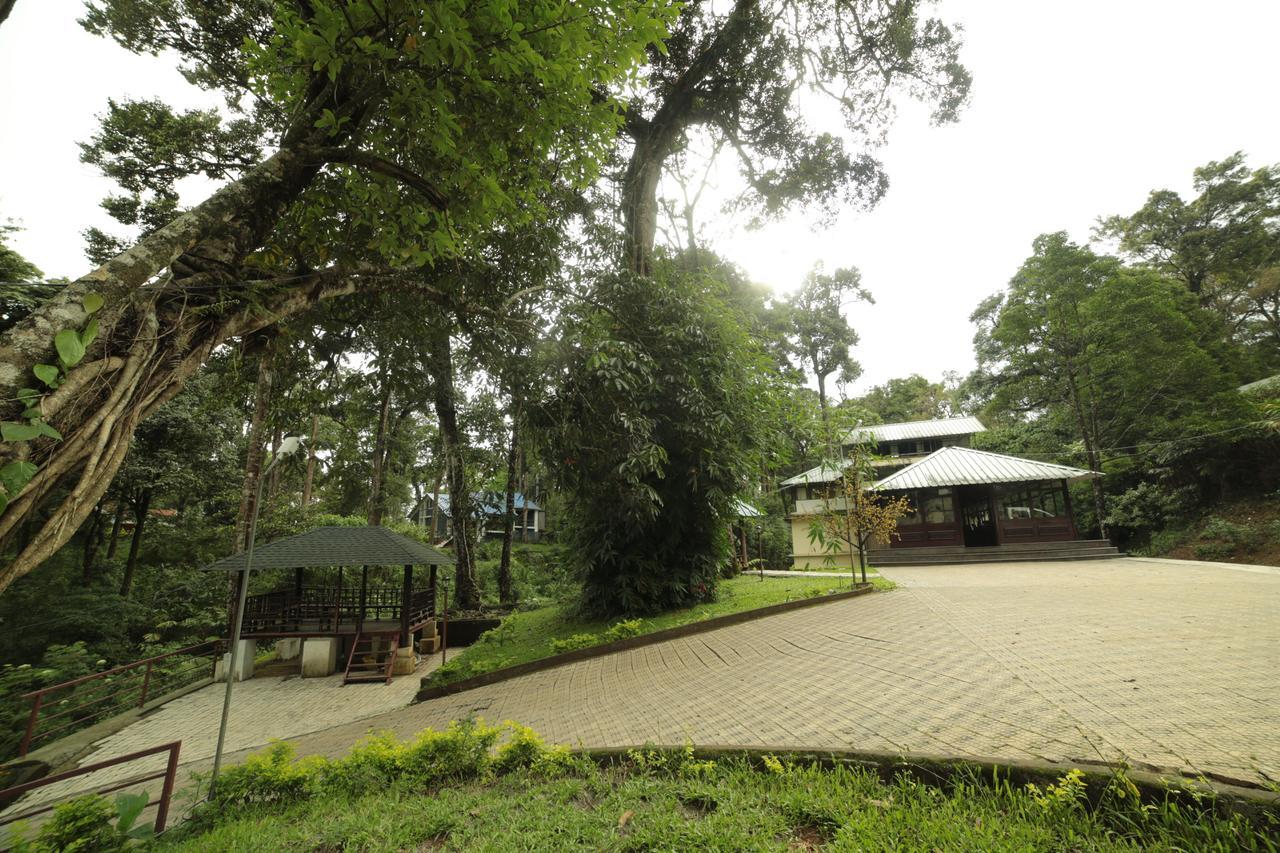 Deep Woods Resort Munnar Exterior photo