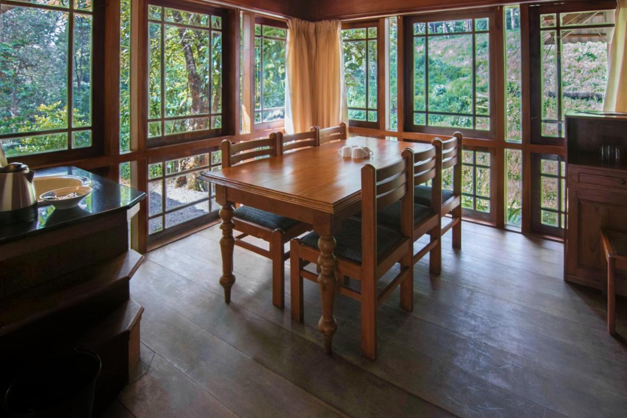 Deep Woods Resort Munnar Exterior photo