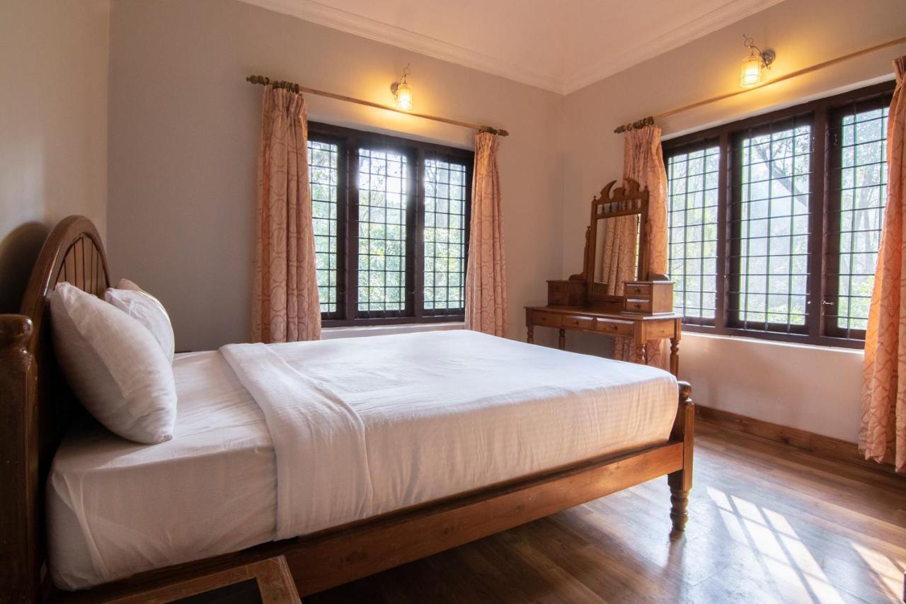 Deep Woods Resort Munnar Exterior photo
