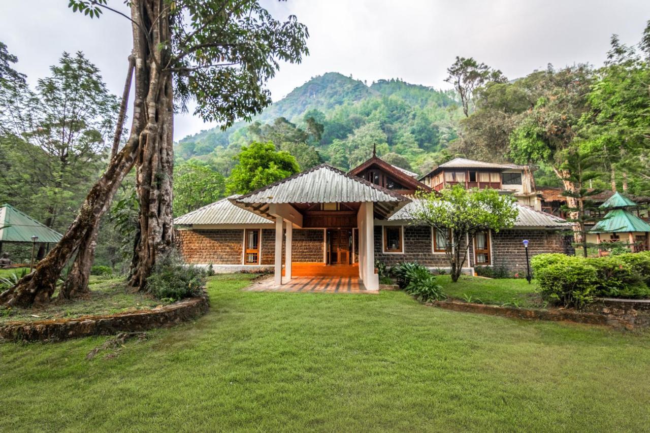 Deep Woods Resort Munnar Exterior photo